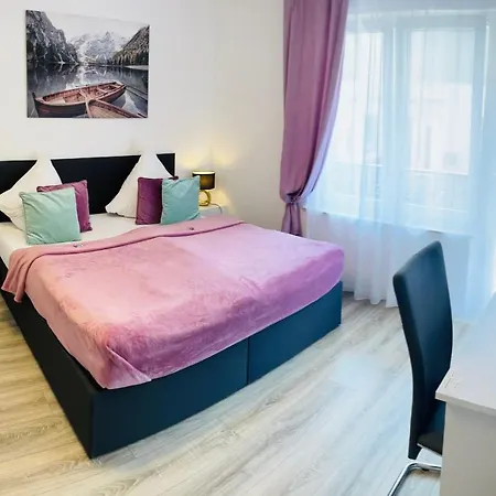 Prime Host Balcony Appartamento Karlsruhe